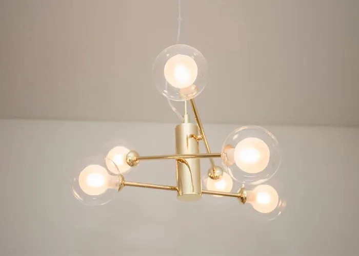 Liiiving In - Crystal Palace Porto