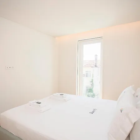 Liiiving In - Crystal Palace Apartamento Oporto