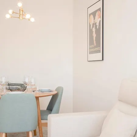 Liiiving In - Crystal Palace Apartamento