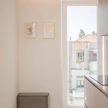 Liiiving In - Crystal Palace Apartamento Oporto